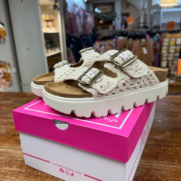 NIB/NWT Cream Macrame Sandals by Corkys - Picture 2 of 6
